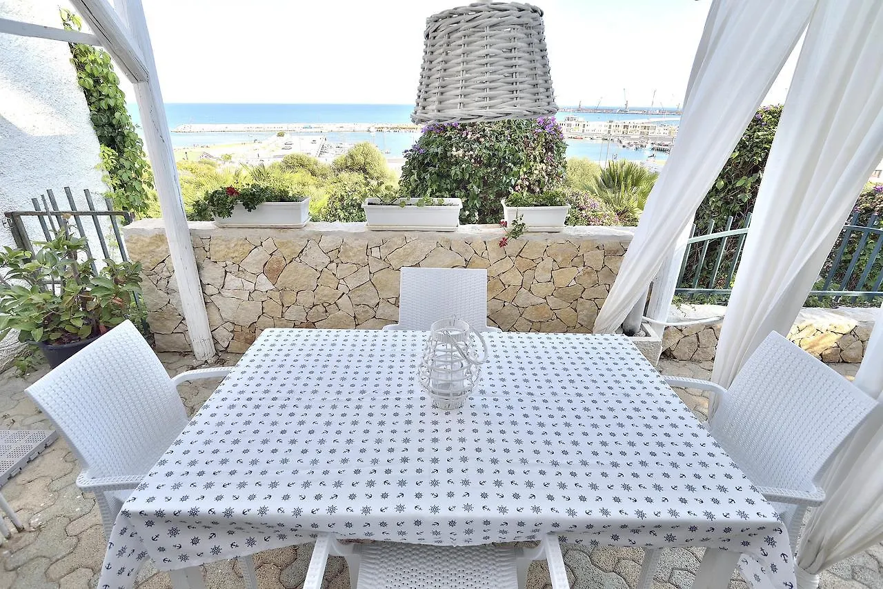 Holiday home Casa Mare Holiday Pozzallo Italy